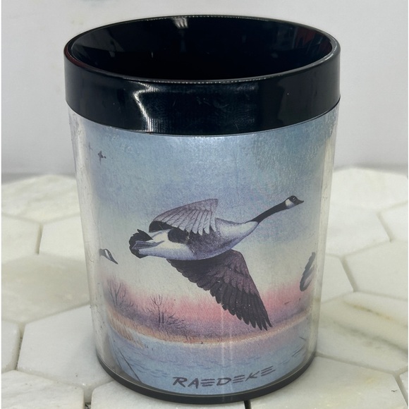 Vintage Thermo Serv Plastic Mug Coffee Cup Canadian Goose by Rardeke - Picture 1 of 6